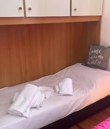 Sheila House Brenzone