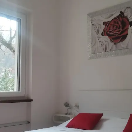 Sheila House Apartment *